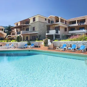 Bougainvillae Lägenhetshotell